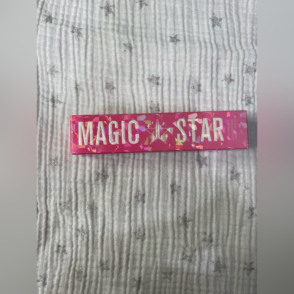 Magic Star Consealer / full coverage / natural matte finish /Tone C13.5